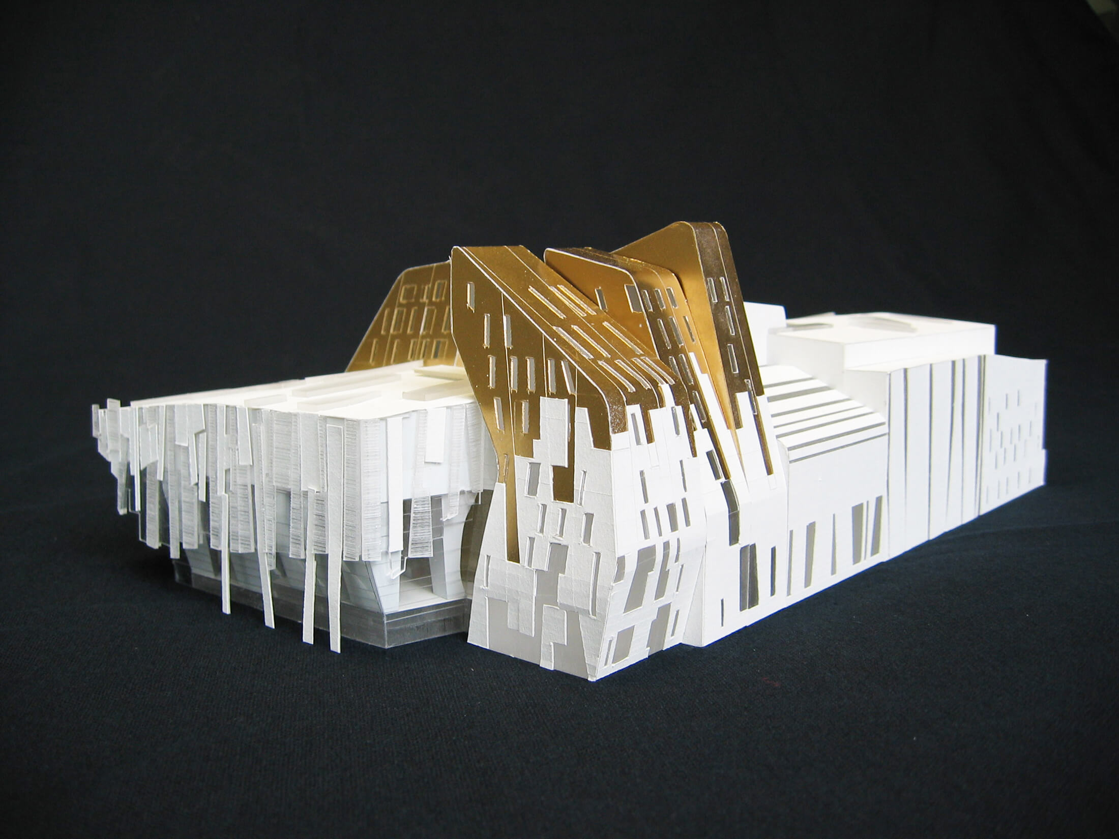 Maquette009-Gold-001